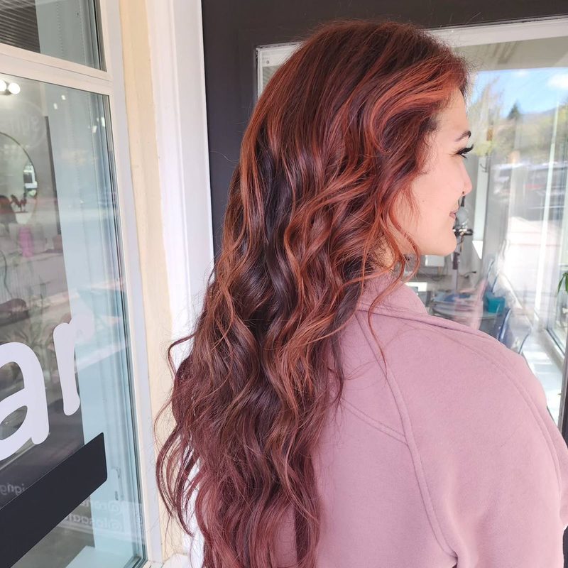 Copper red color on long waves
